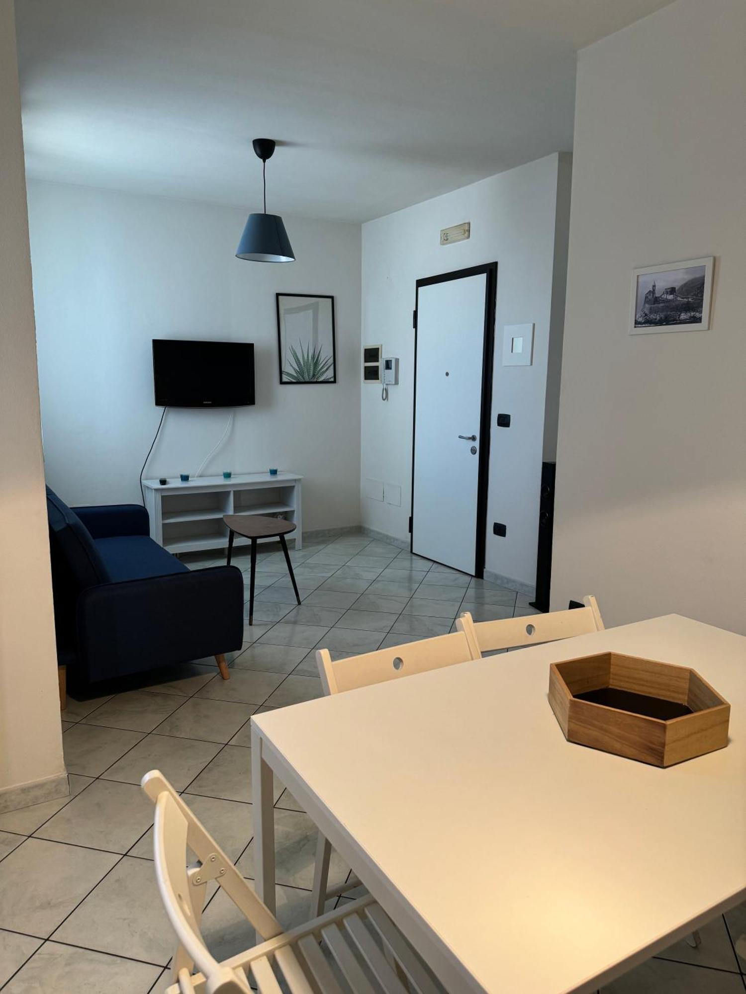 Cytrus Apartament Villa Marina di Massa Buitenkant foto