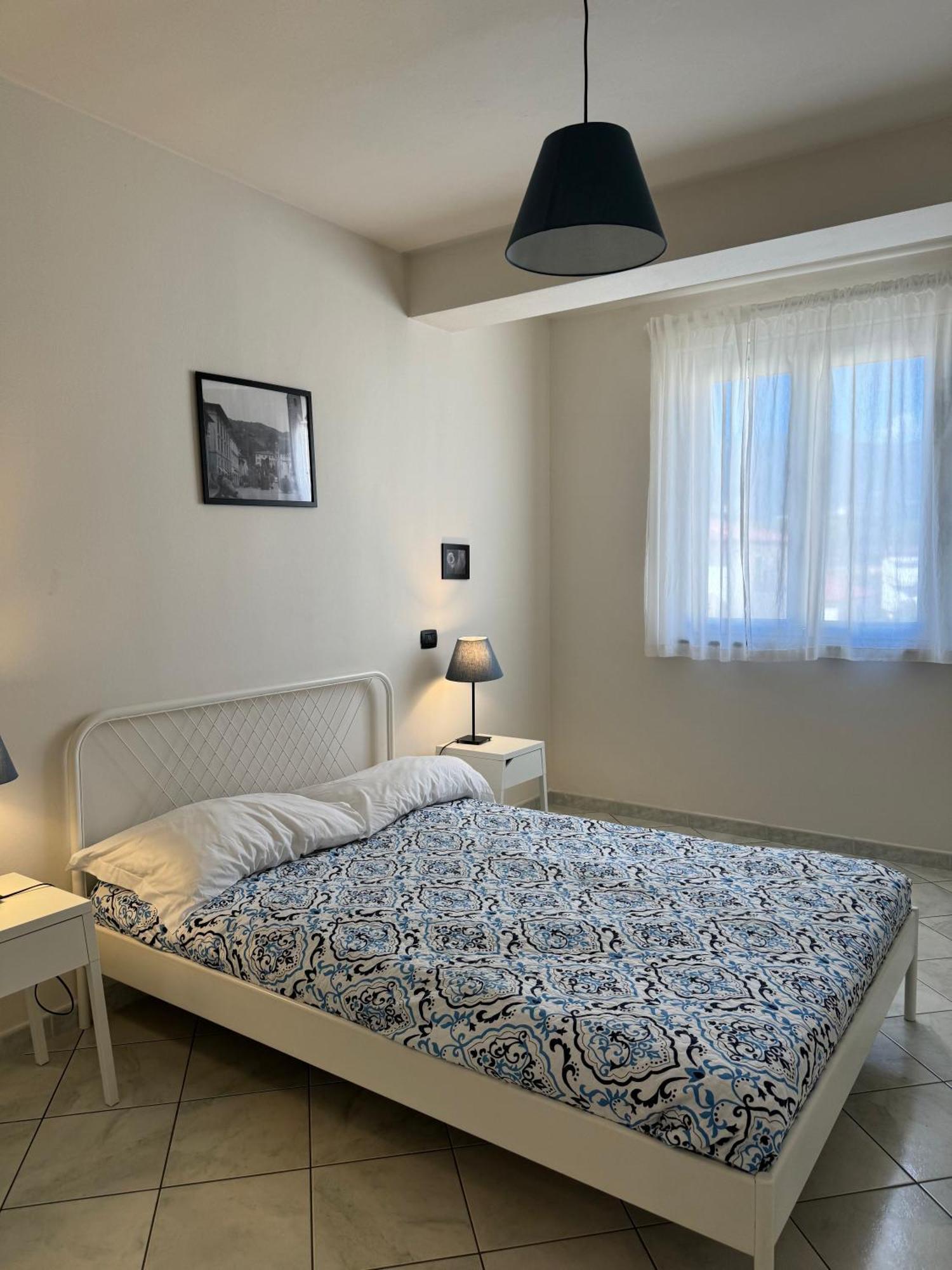 Cytrus Apartament Villa Marina di Massa Buitenkant foto